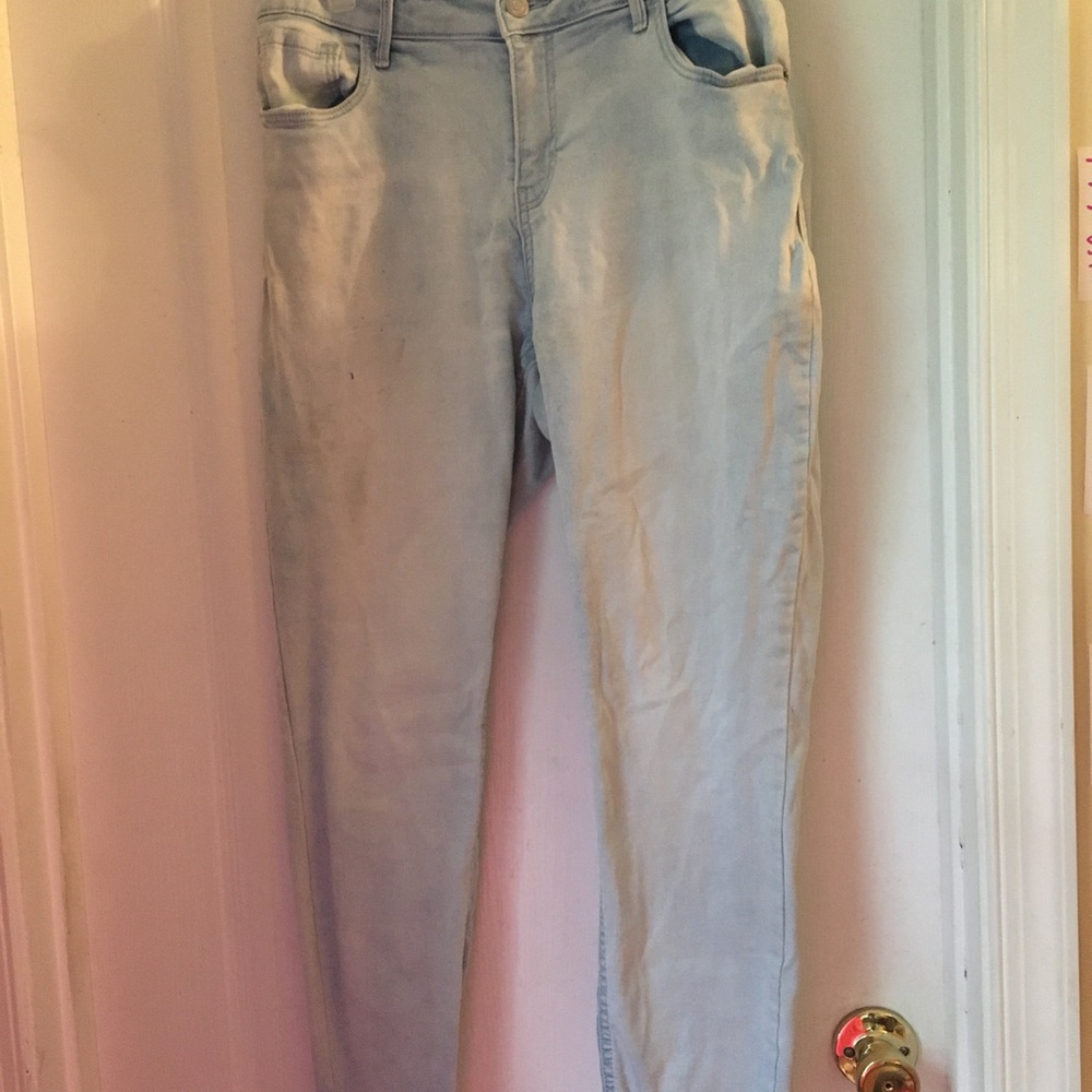 Old Navy Rockstar Super Skinny Jeans